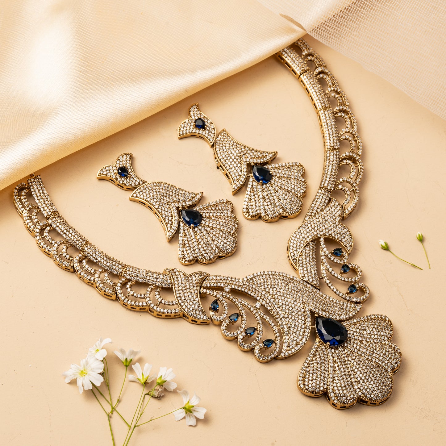 Nyrelle Plume - Regal Flourish Necklace Set