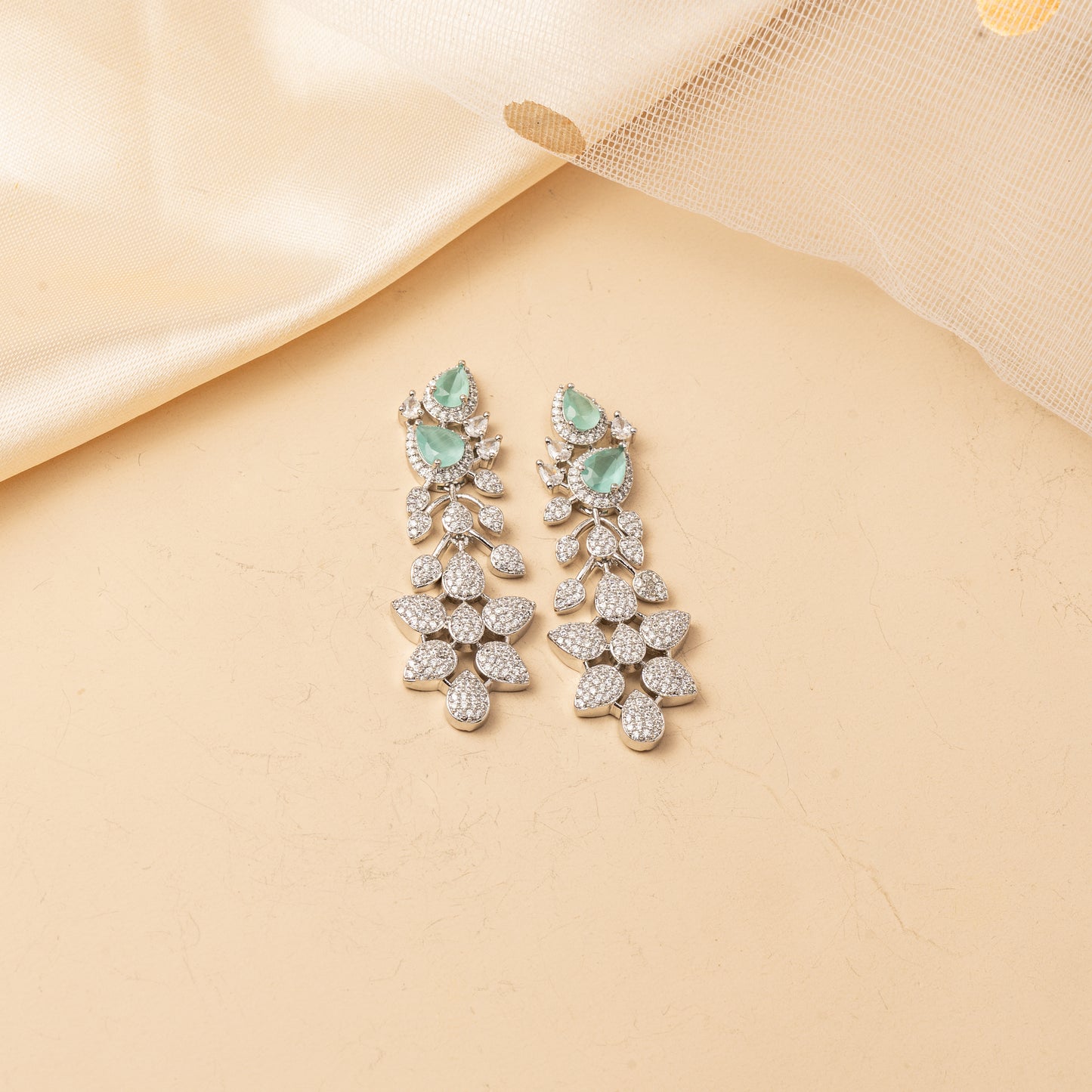 Mintara Canopy - Leaffall Necklace Set