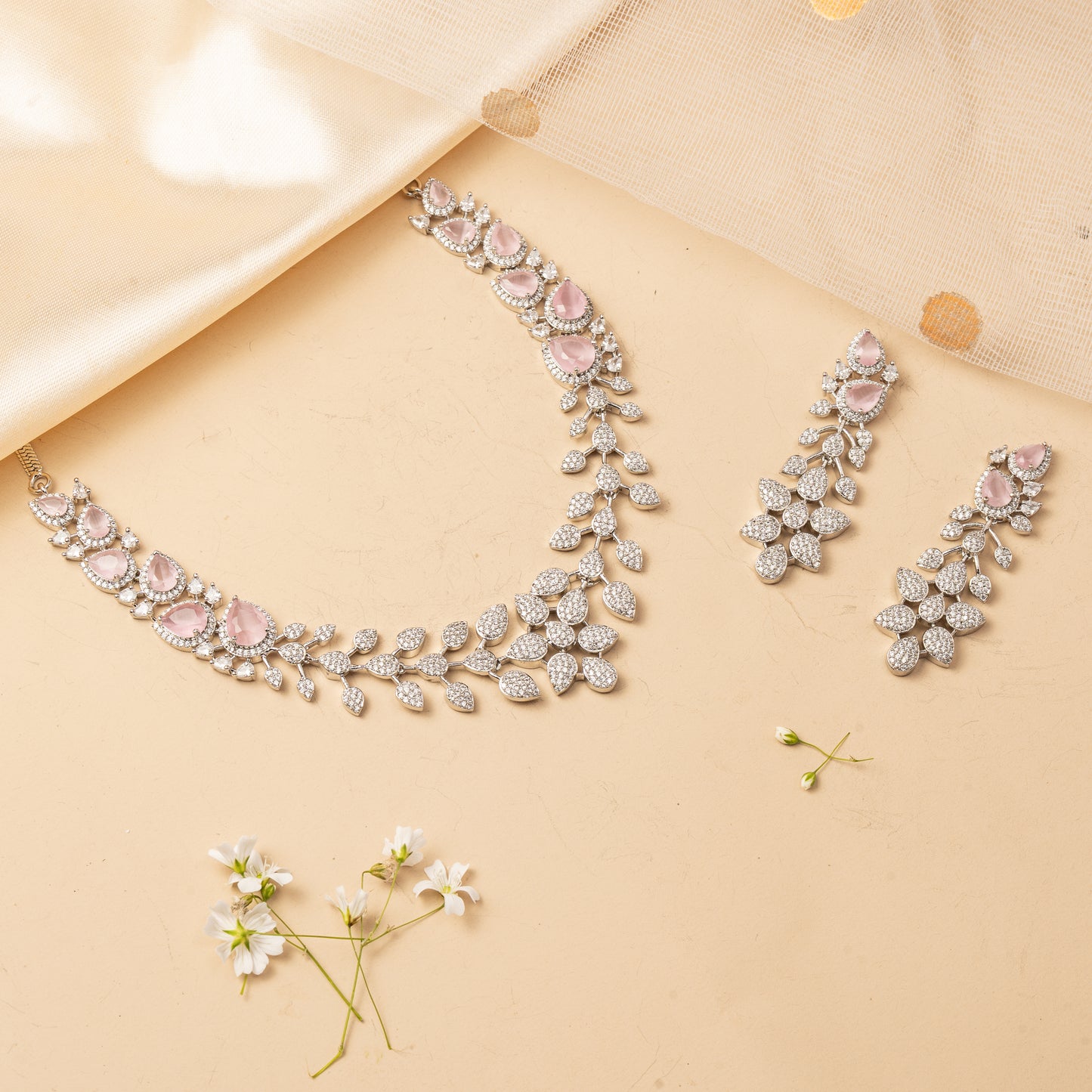 Roselume Canopy - Leaf Cascade Necklace Set