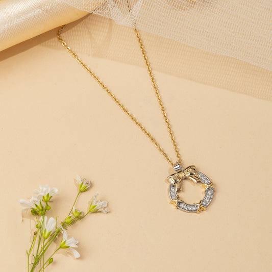 Asterlyn Wreath - Halo Pendant Necklace