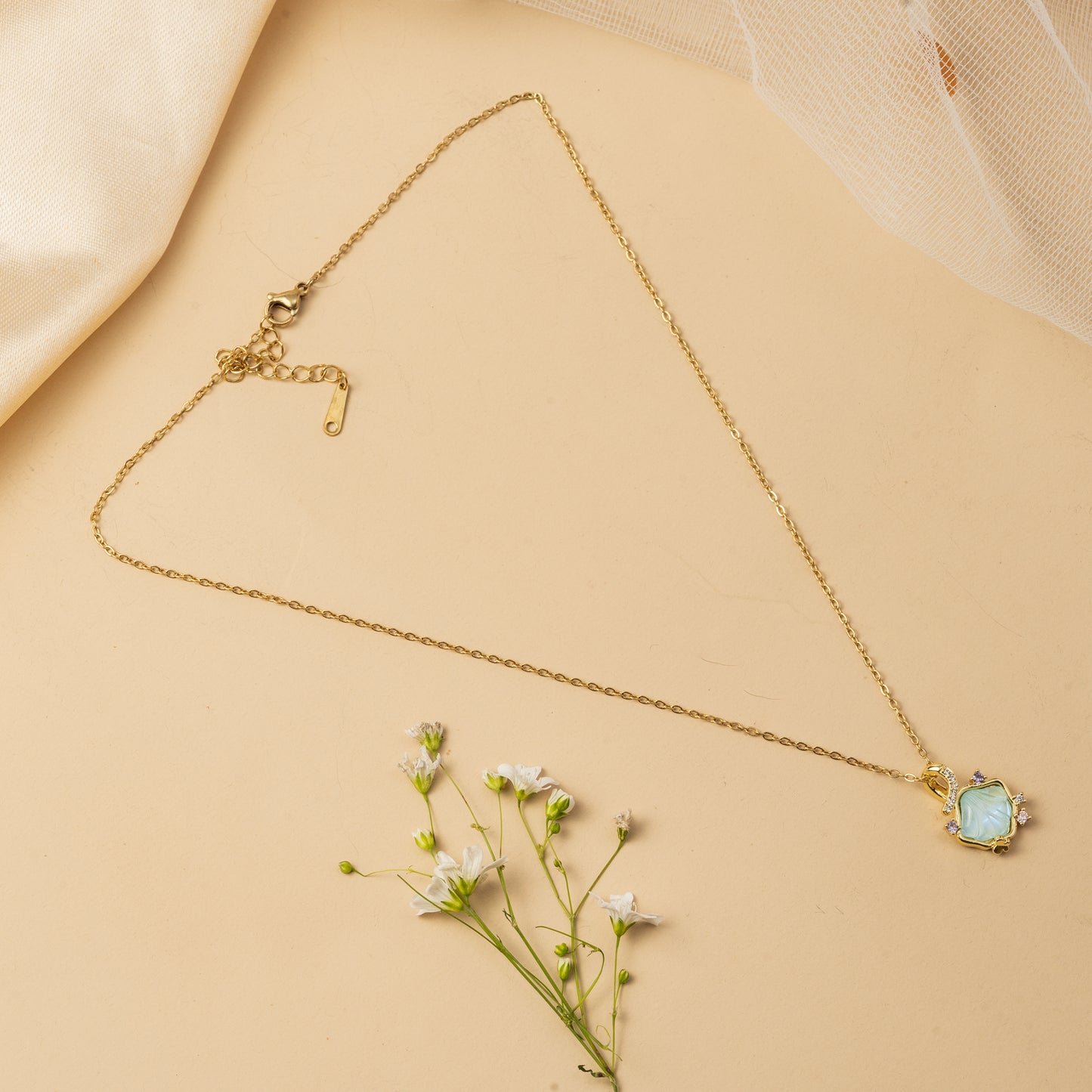 Lumisera Crest - Petite Pendant Necklace